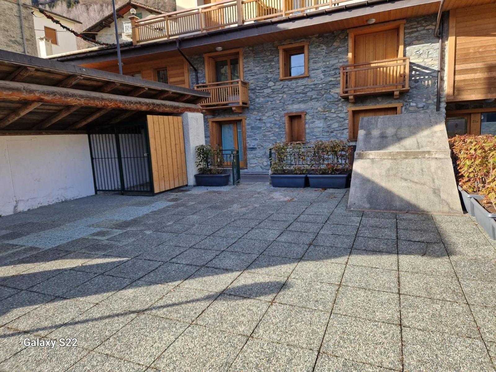 Grazioso Trilocale Con Ampia Terrazza Leilighet Chiesa in Valmalenco Eksteriør bilde